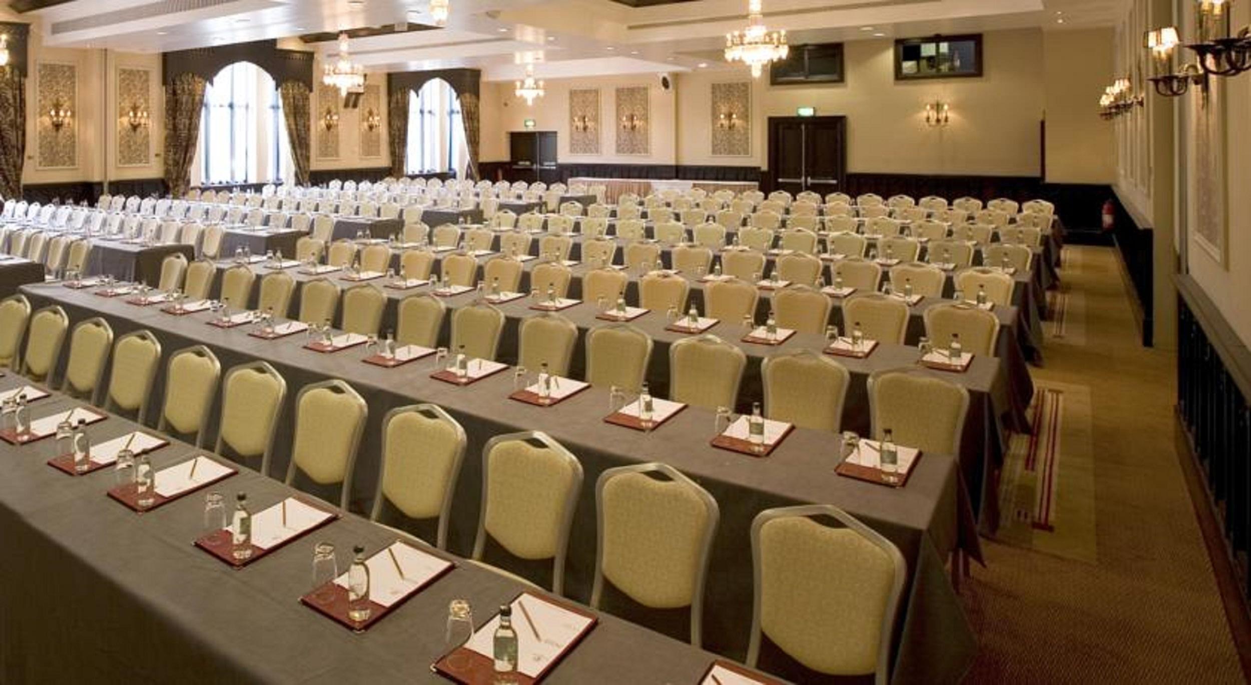 Clontarf Castle Hotel Dublin Bagian luar foto