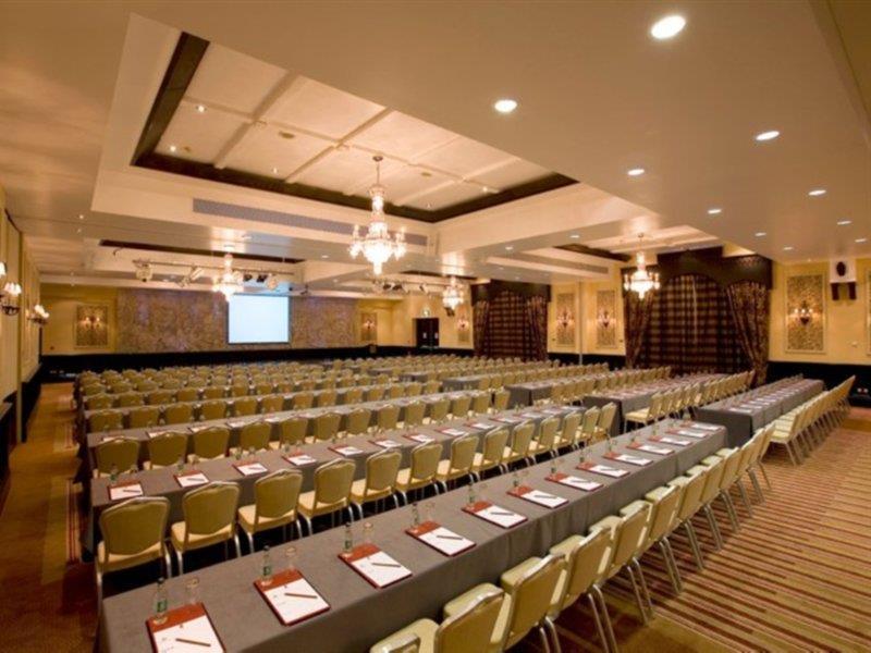 Clontarf Castle Hotel Dublin Bagian luar foto