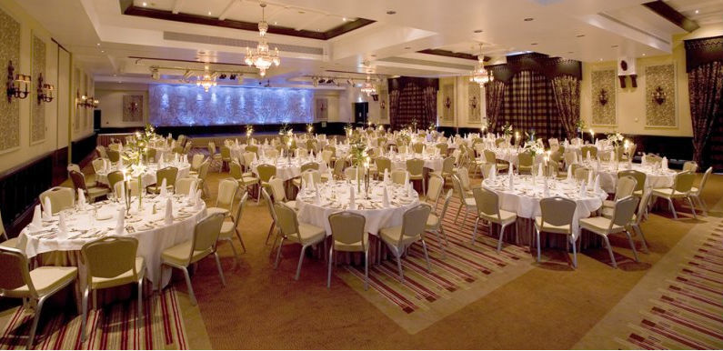 Clontarf Castle Hotel Dublin Bagian luar foto