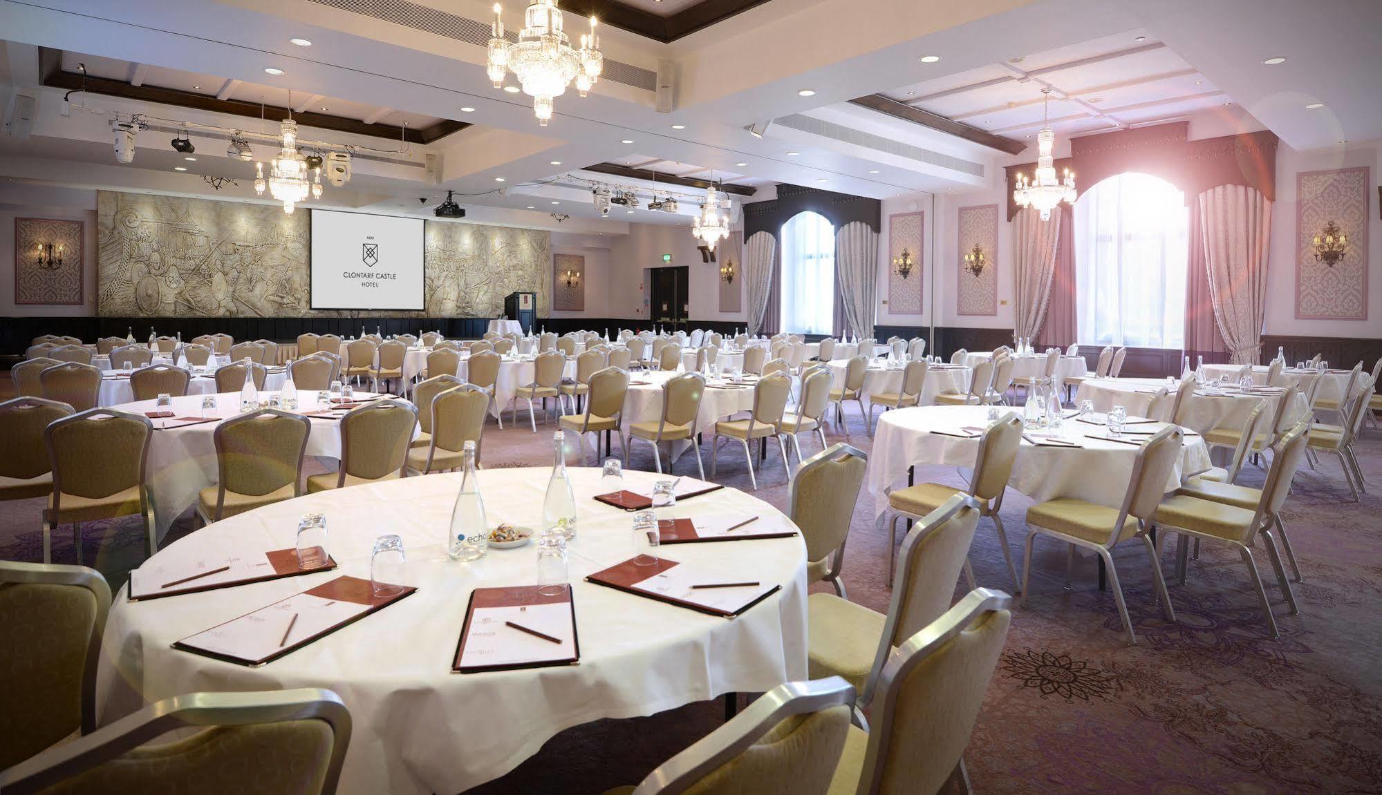 Clontarf Castle Hotel Dublin Bagian luar foto