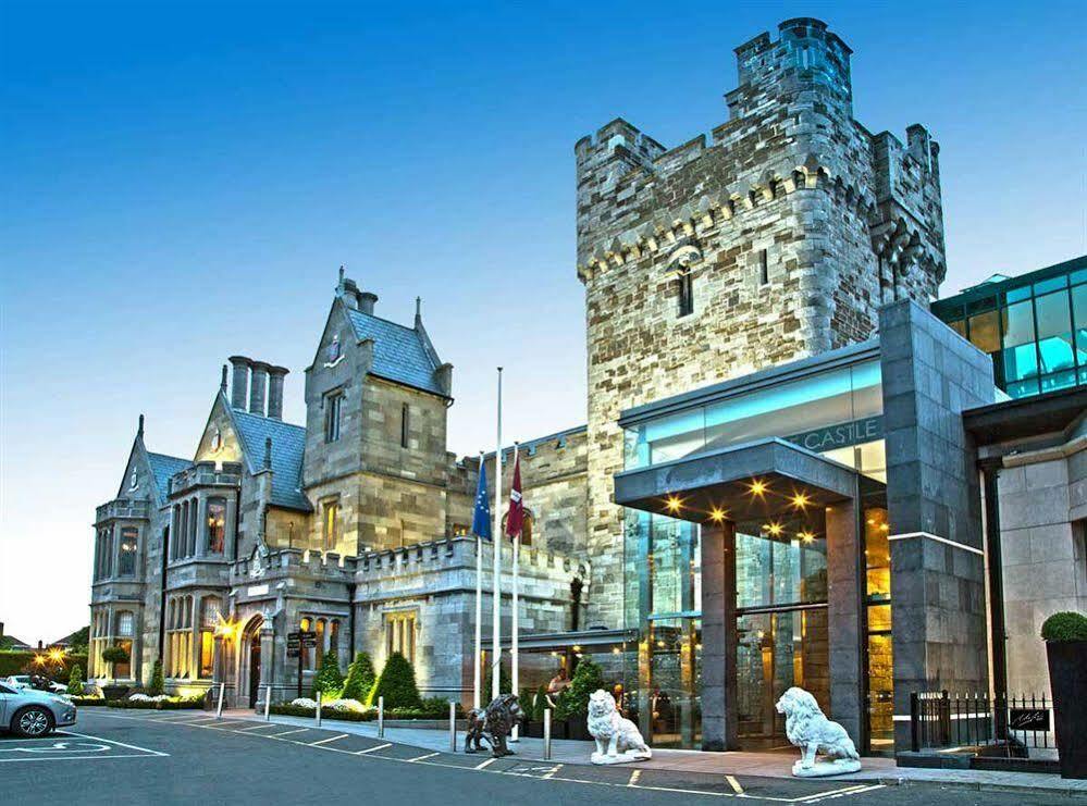 Clontarf Castle Hotel Dublin Bagian luar foto