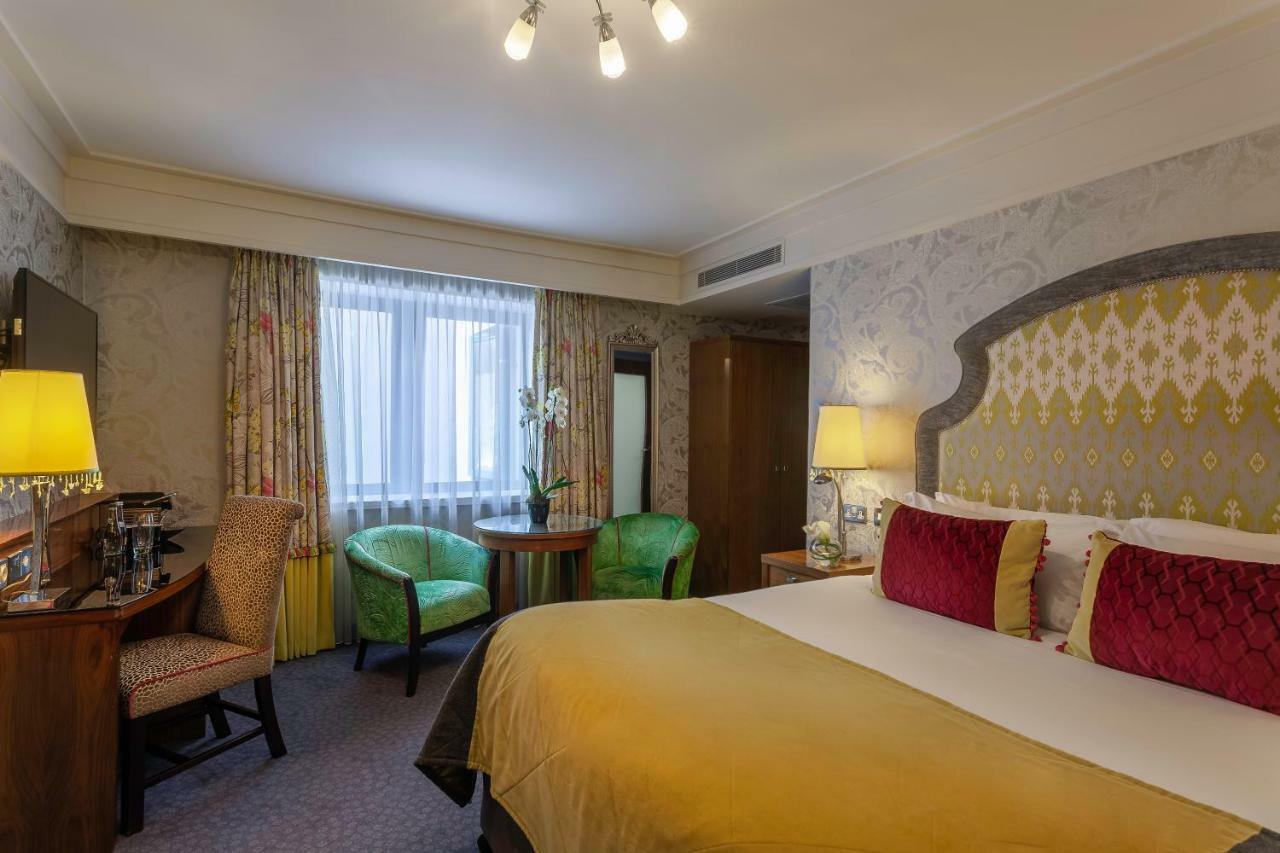 Clontarf Castle Hotel Dublin Bagian luar foto